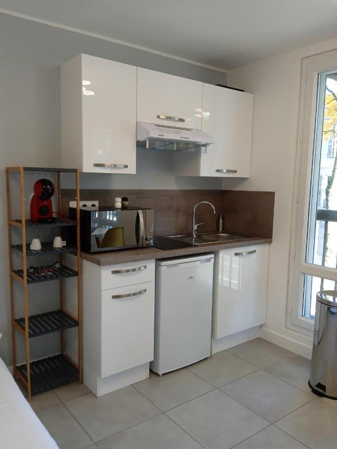 לה מאנש Studio Cosy Avec Garage Prive מראה חיצוני תמונה